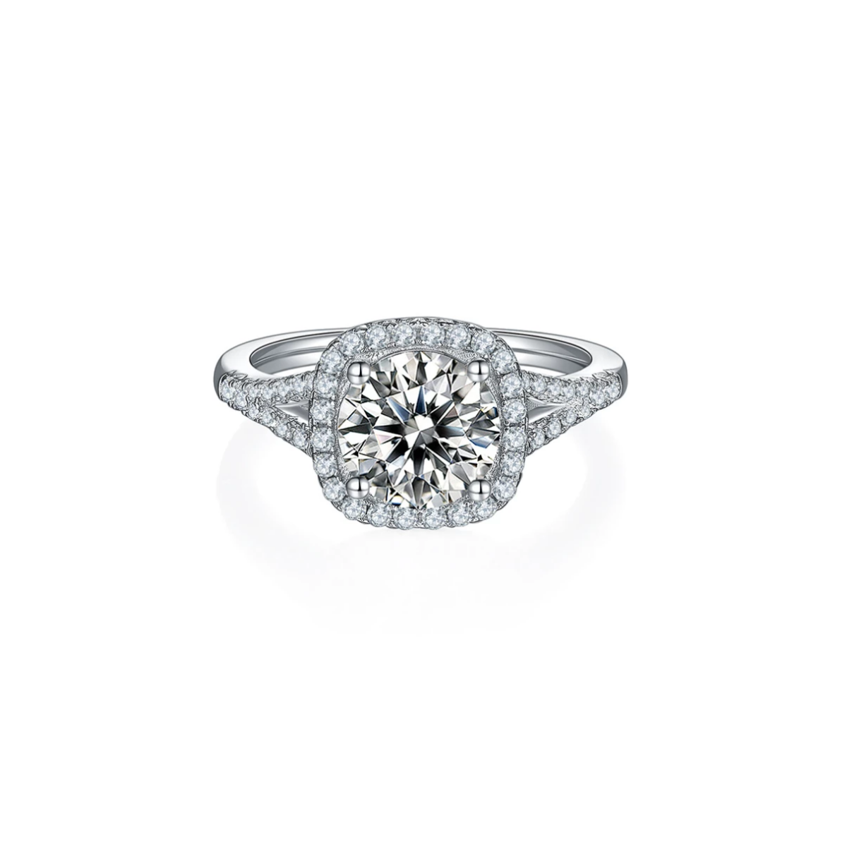 "The Queen" Round Cut Moissanite Ring
