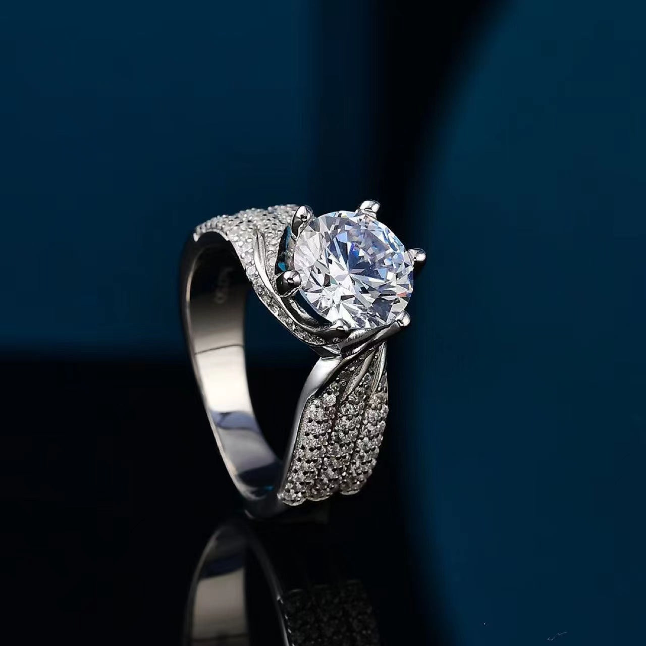 "Baron" 5ct Moissanite Round Cut Engagement Ring