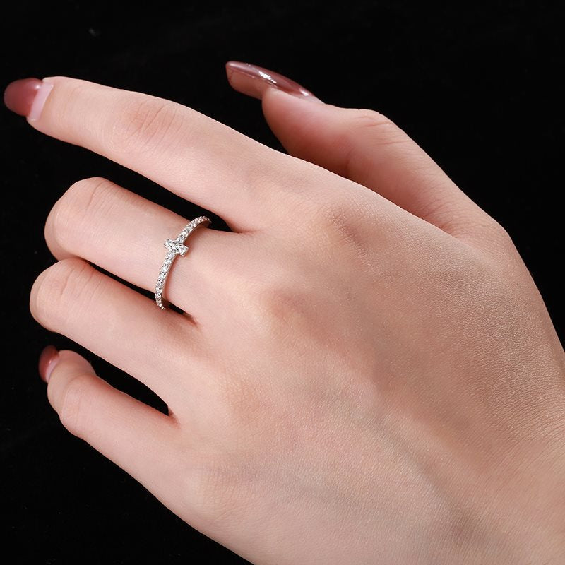 "Cross" Moissanite Ring Band