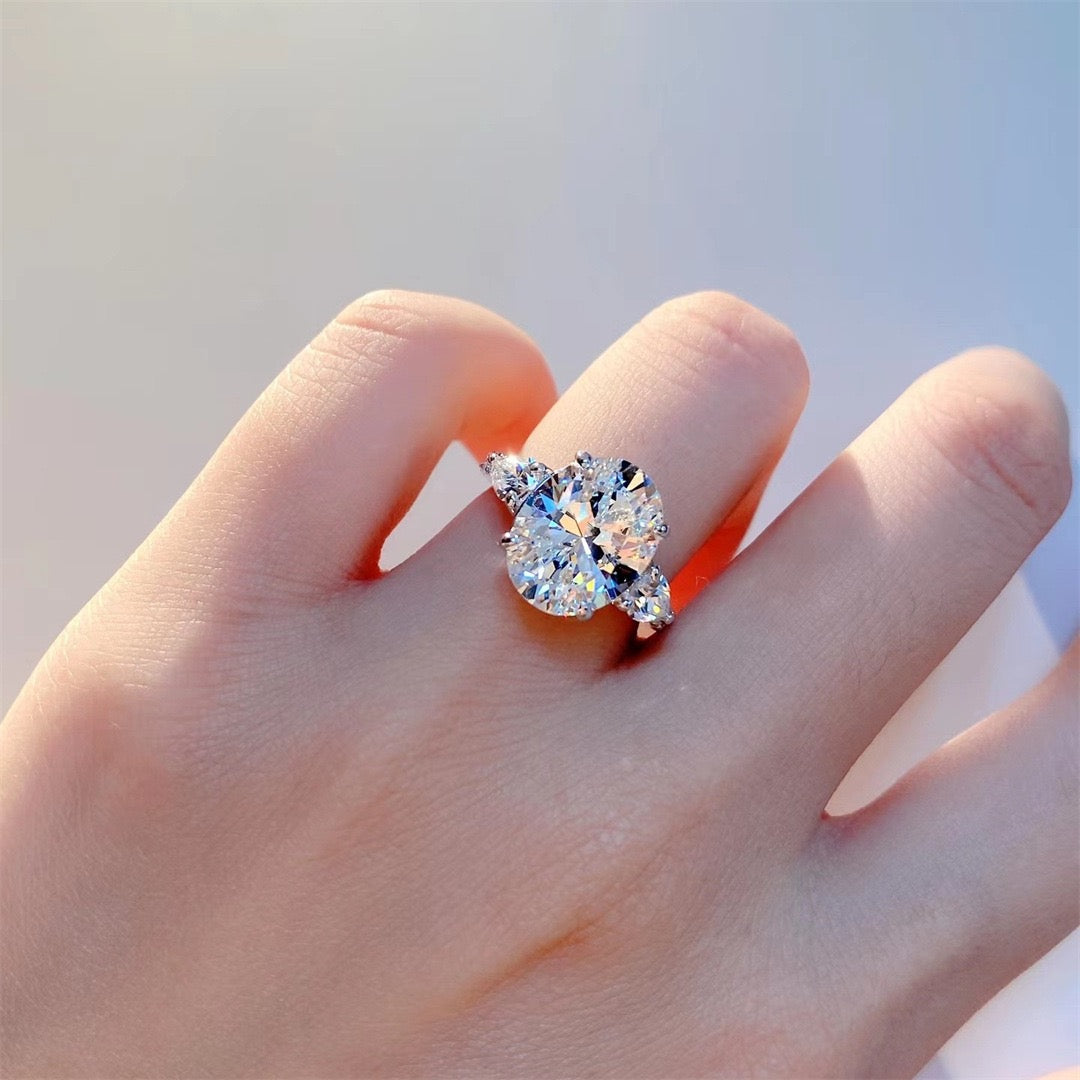 "Bella" 6ct Oval Cut Moissanite Ring