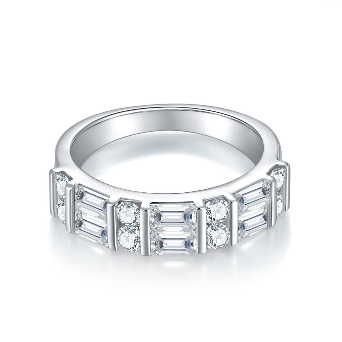"Cece" Emerald Cut Moissanite Band