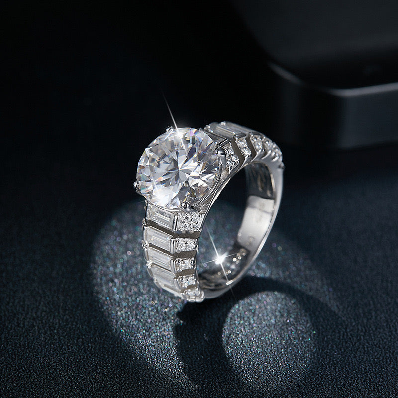 "Gia" 5ct Round Cut Moissanite Ring