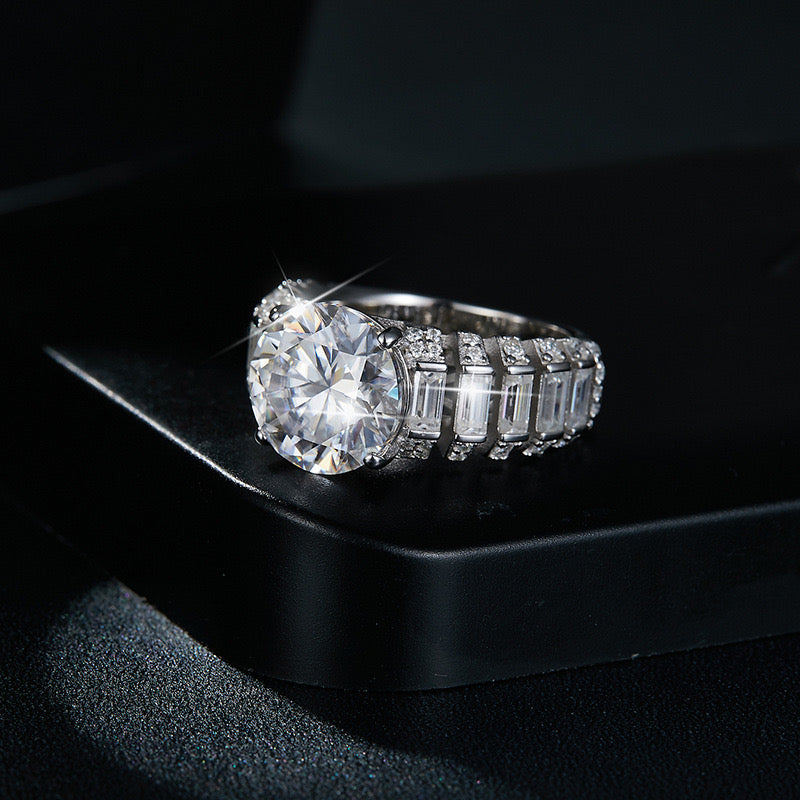 "Gia" 5ct Round Cut Moissanite Ring