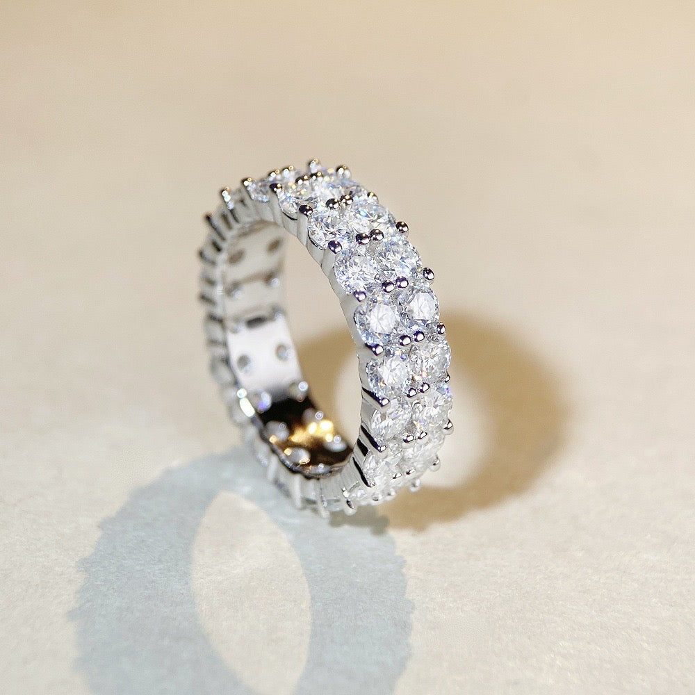 "Eden" Moissanite Band