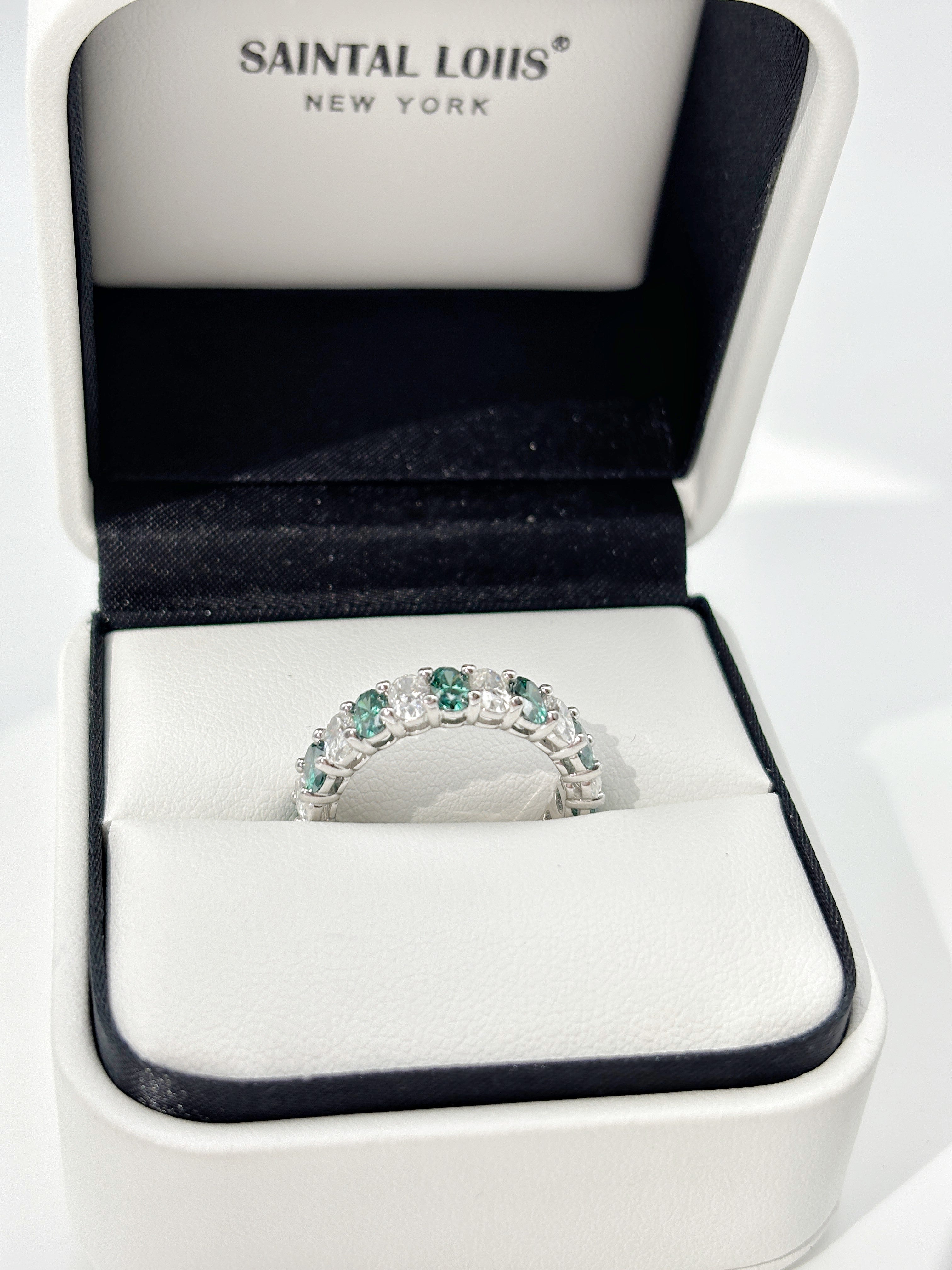 "Astrid" 0.2ct Oval Cut Eternity Moissanite Band S925