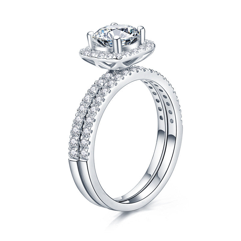 "Queen" 1ct Round Cut Moissanite Ring S925