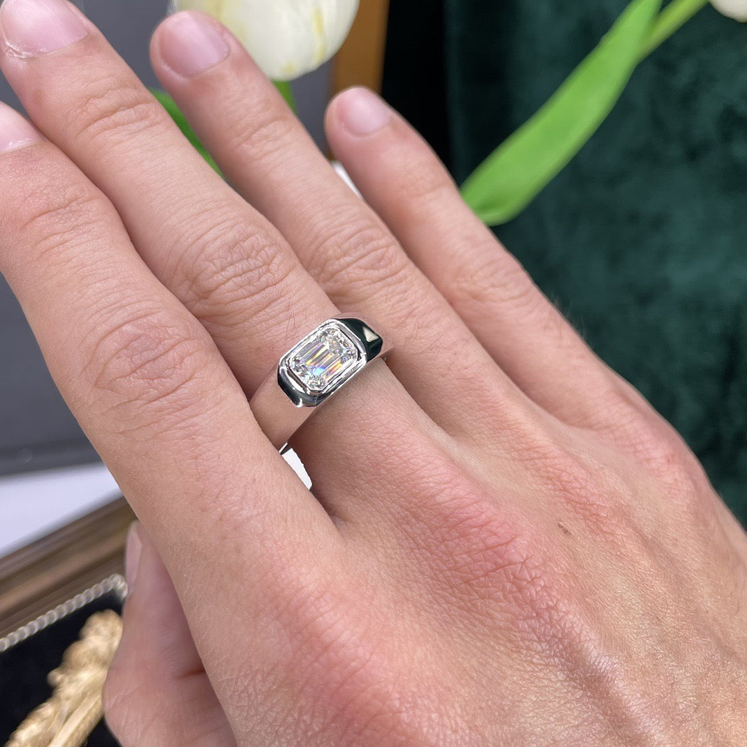 "Thor" 1ct Smaragd Moissanit Ring S925