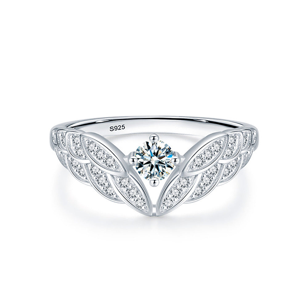 "Angel Wings" 0.3ct Moissanite Ring S925