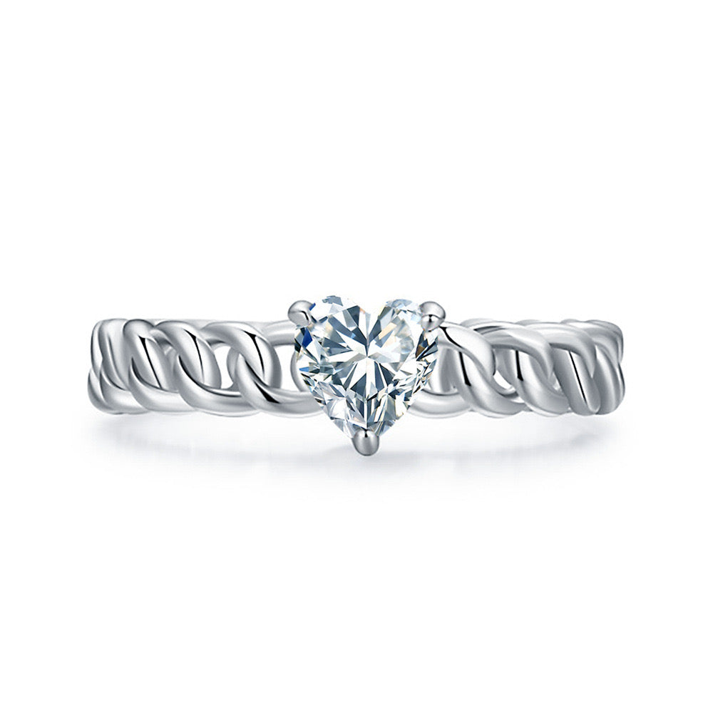 "Twisty" 0.8ct Full Moissanite Ring S925