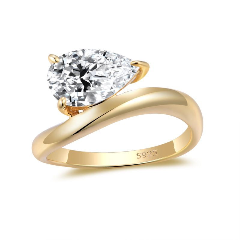 "Zales" 2 Karat Birne Twisty Vine Moissanite Ring S925