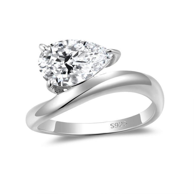 "Zales" 2 Karat Birne Twisty Vine Moissanite Ring S925