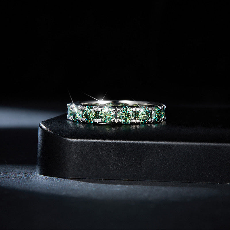 "Edler" 0,3 ct grüner Moissanit-Ring S925