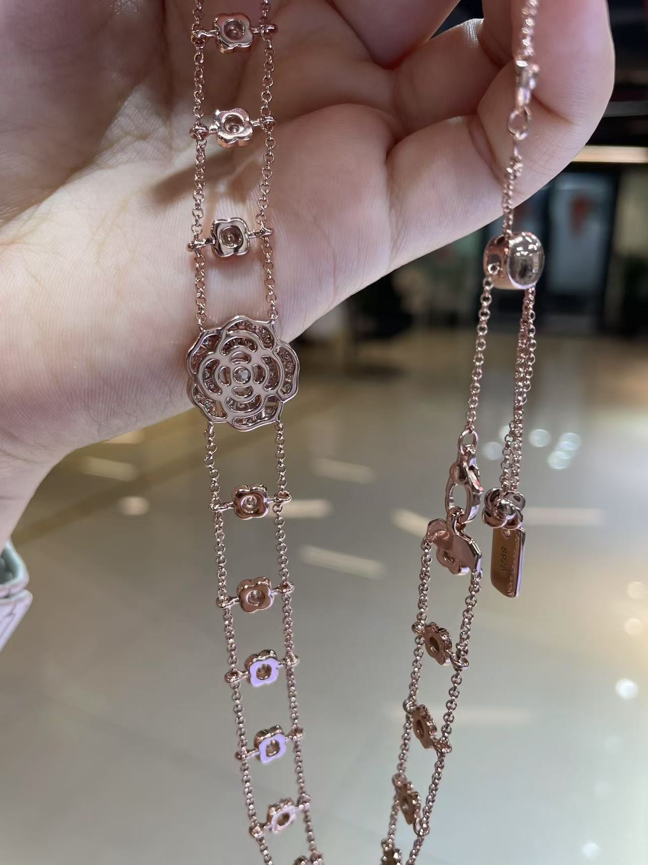 Rosetta Flower Moissanite Necklace