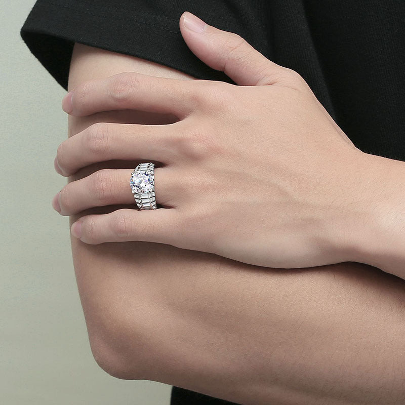 "Gia" 5ct Round Cut Moissanite Ring