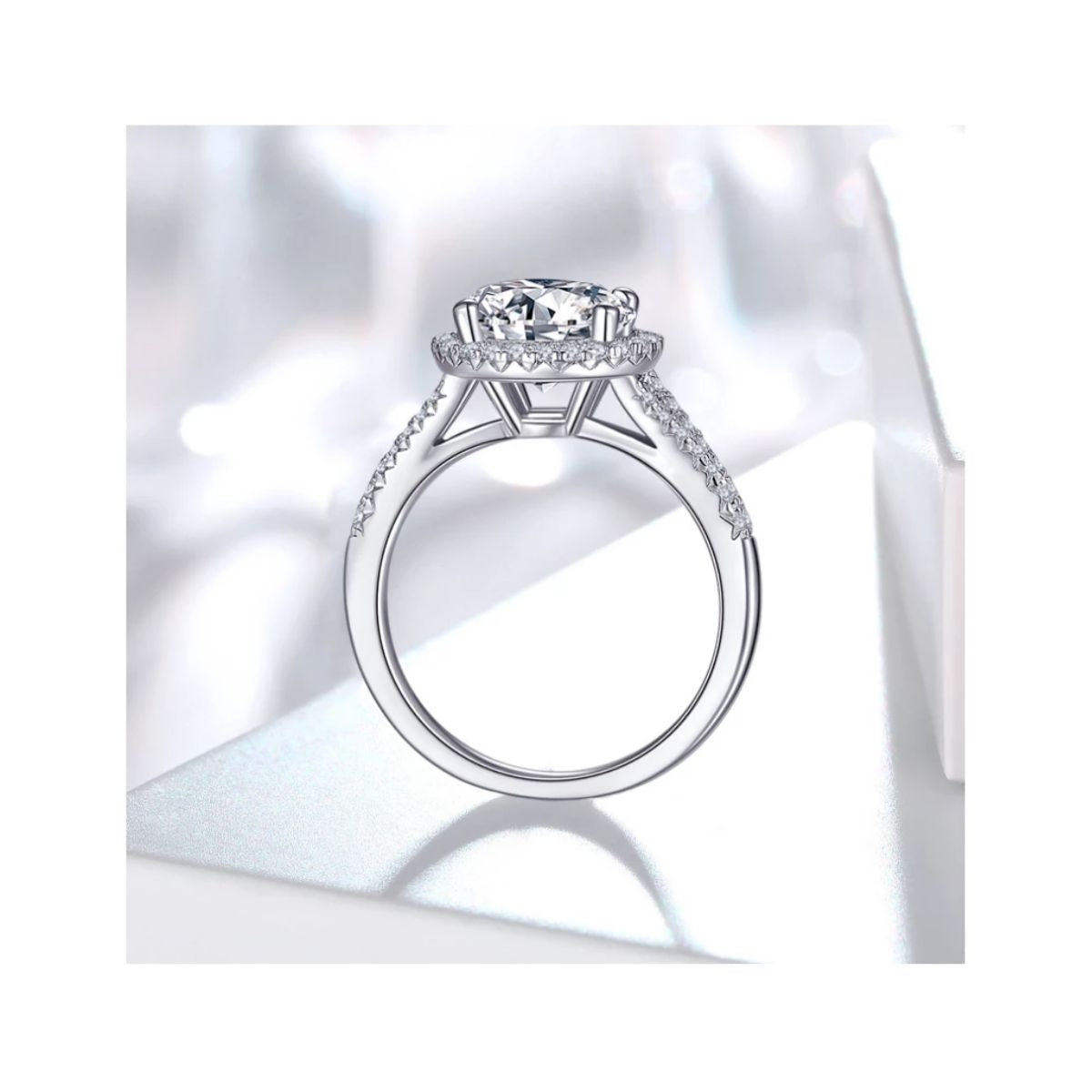 "First Lady" 3ct Solitaire Round Cut Engagement Ring