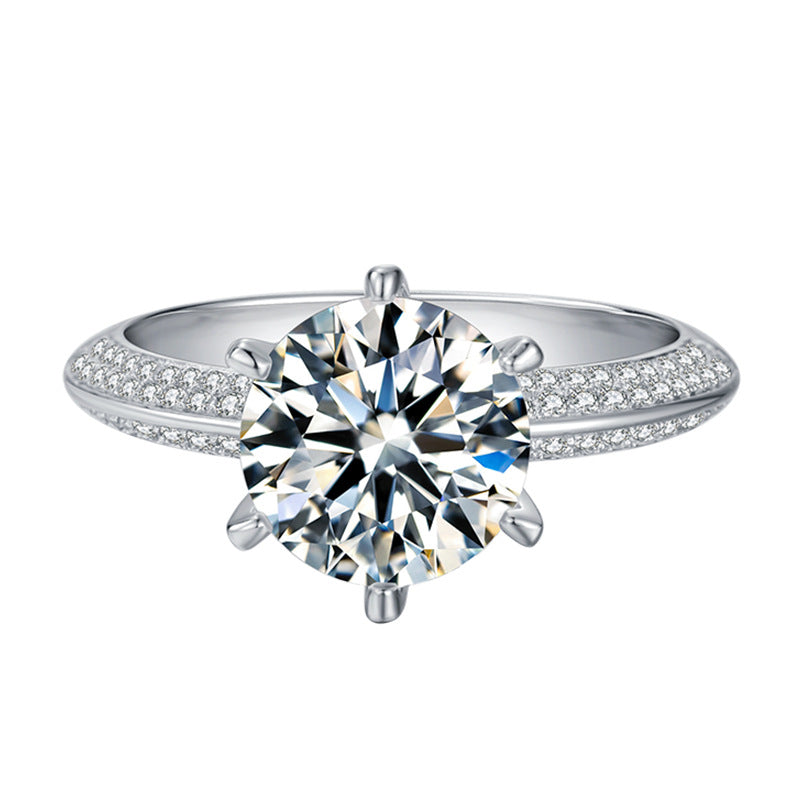 "Zoe" Round Cut Moissanite Ring