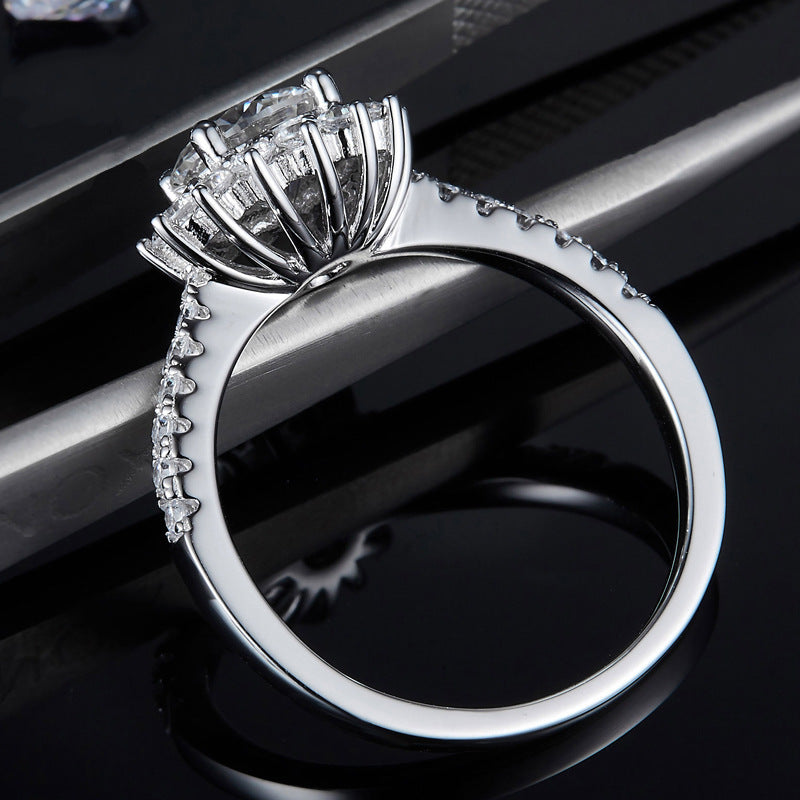 "The Sunflower" Round Cut Moissanite Ring