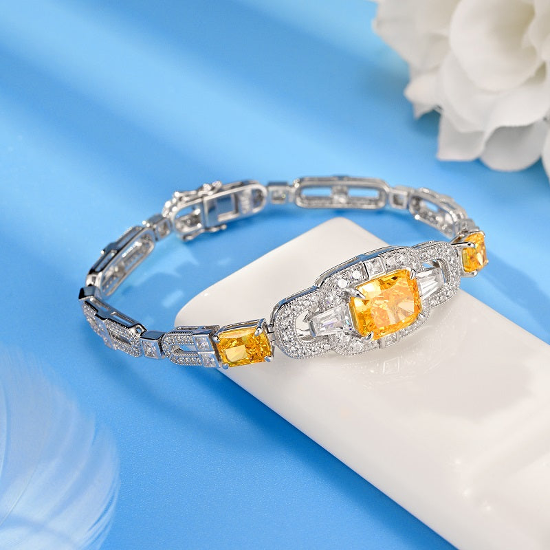 Armband aus Kohlenstoffstahl der Serie „Luna“