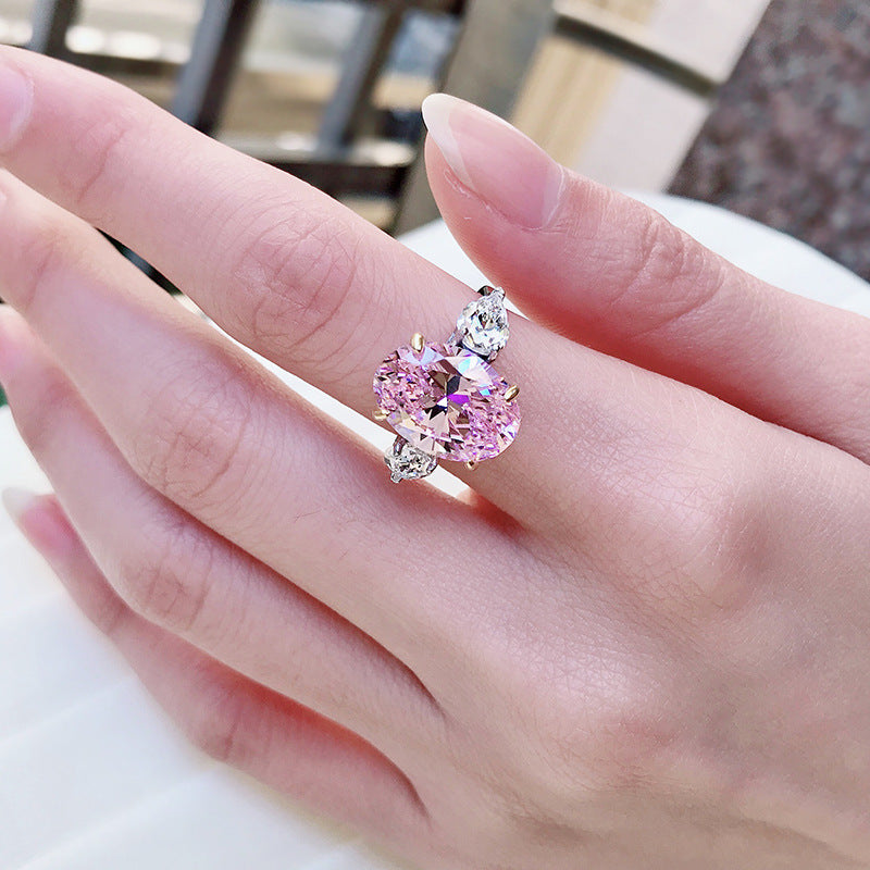 "Poppy" Oval Cut High Carbon Diamond Ring