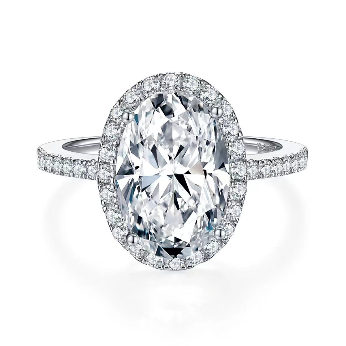 „Aria“ 5 Karat ovaler Moissanitring